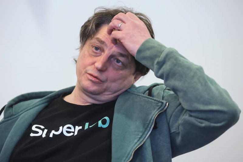«У нас дефицит в 500 тыс. учителей. Зато пицца приезжает за 15 минут»