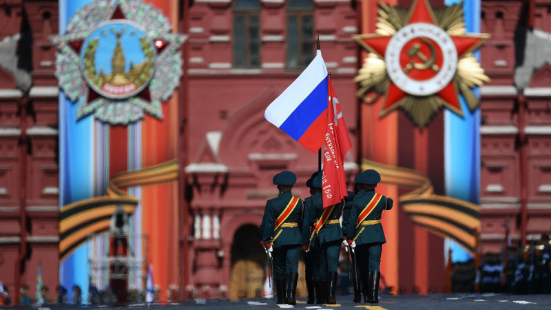 Лейтенант или прапорщик: как узнать воинское звание по погонам