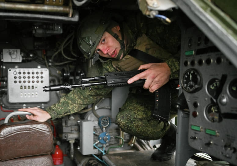 Белоусов поручил создать систему поиска пропавших военнослужащих