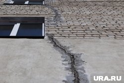 Жильцов треснувшего общежития в Ростове-на-Дону спасли от гибели. Видео
