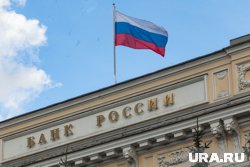 Сталин или катер «Метеор»: из-за чего разгорелся скандал вокруг тысячерублевой купюры