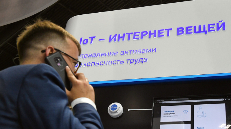Своим смартфоном сыт не будешь