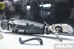 Путину рассказали о новейших протезах для участников СВО