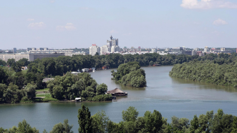 Греция считает вступление Сербии в ЕС геополитической необходимостью 