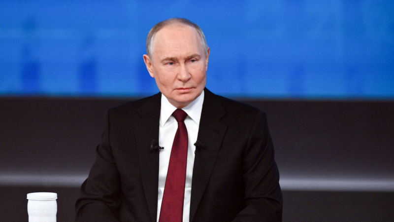 Путин обратился к главам российских регионов