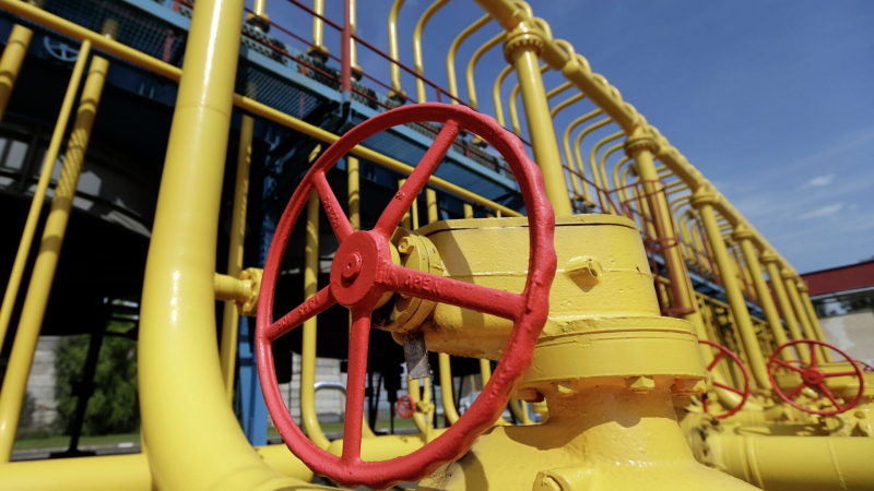 Словакия продлила разрешение на экспорт продуктов из российской нефти