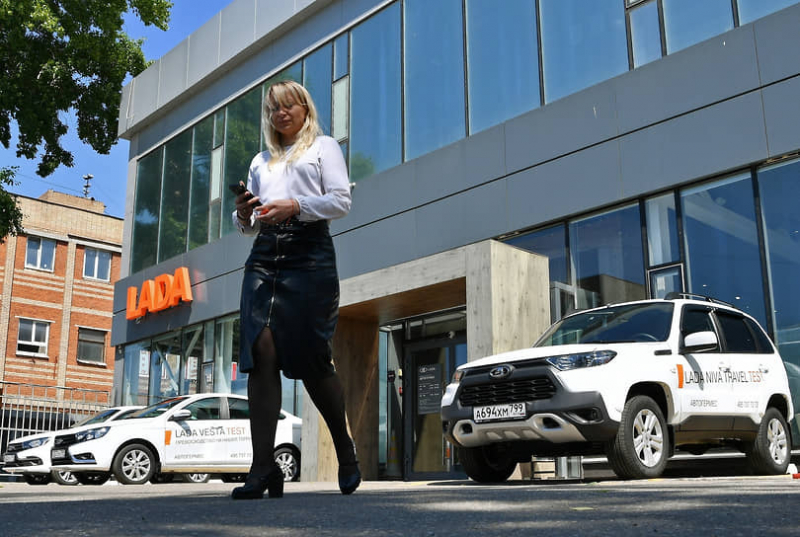 АвтоВАЗ отрицает повышение цен на машины